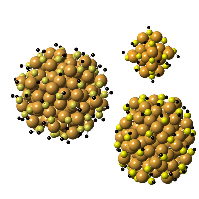 24-04_700x700_crop_478b24840a